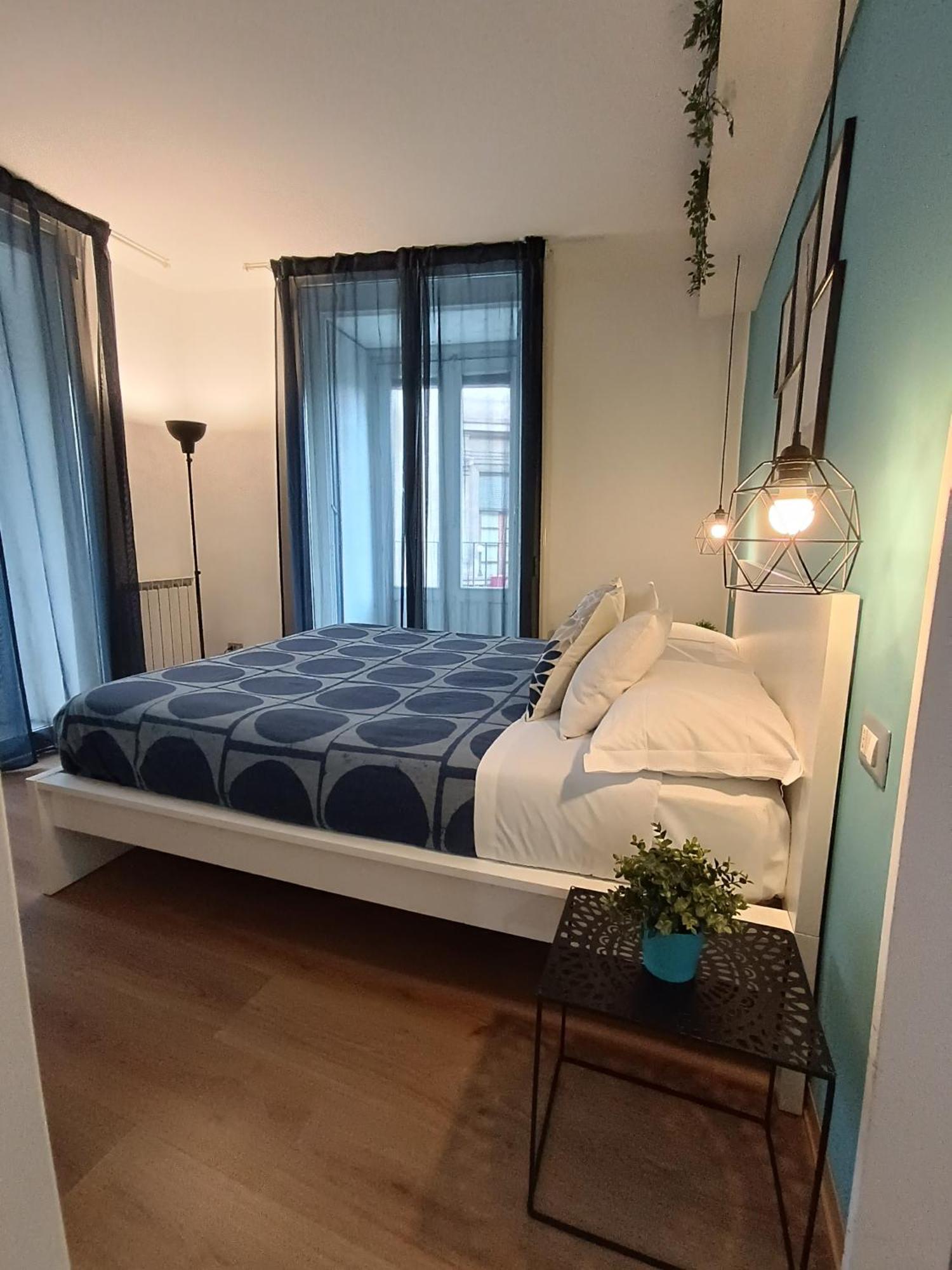 La Casa Di Carta In Piazza Stesicoro Apartment Catania